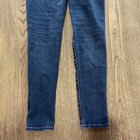 American Eagle Hi-Rise Skinny Jeans 360 Super Stretch Medium Wash Blue Size 2 - Picture 10 of 11